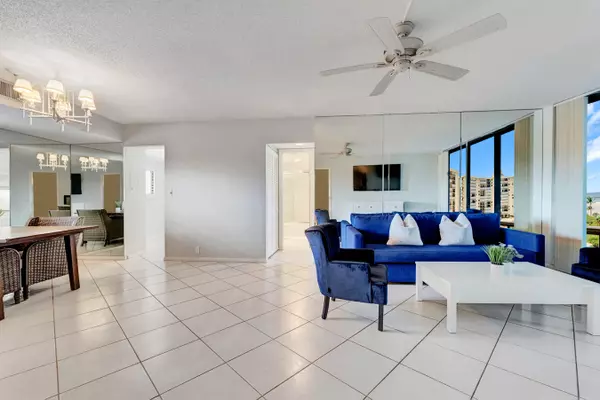 Jupiter, FL 33477,300 Ocean Trail WAY 208