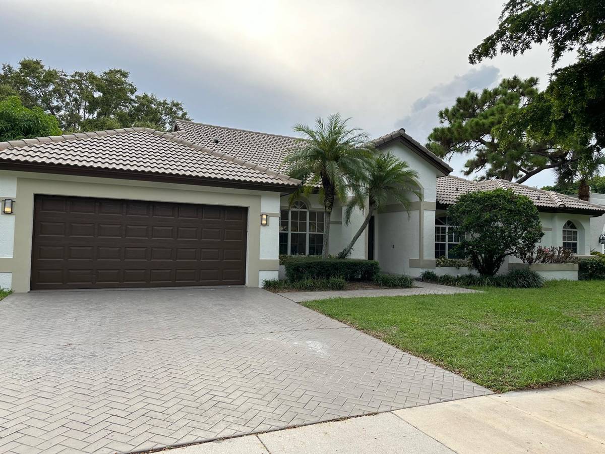 Boca Raton, FL 33486,1001 N Parkside CIR