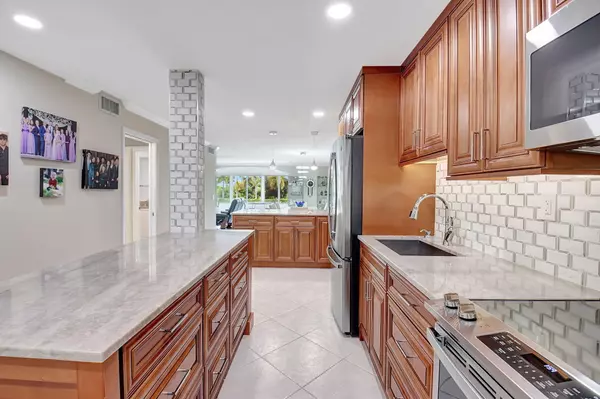 Boca Raton, FL 33434,2042 Rexford C 2042 Rexford C