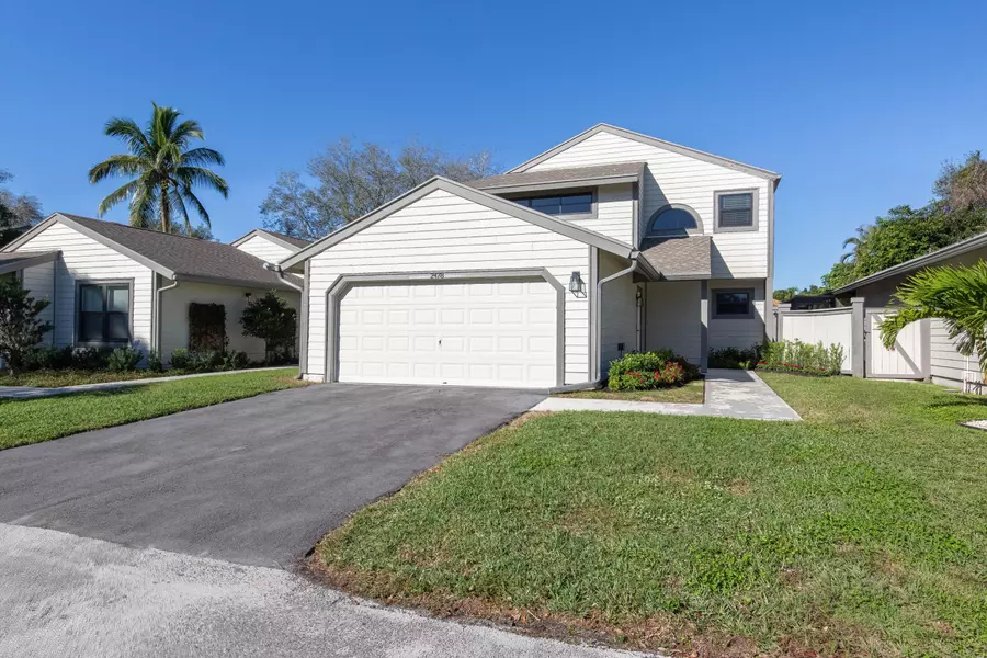 2478 Bedford Mews DR, Wellington, FL 33414