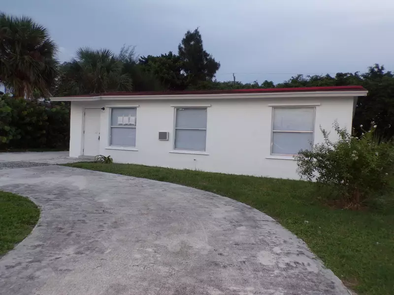 1572 W 31st ST, Riviera Beach, FL 33404