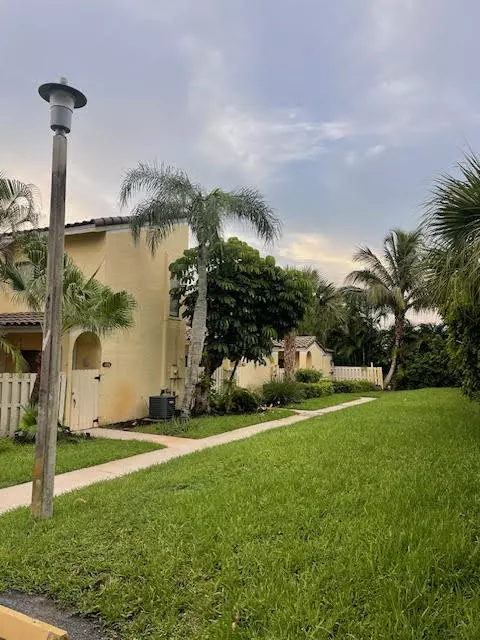 Boca Raton, FL 33433,22288 Pineapple Walk DR