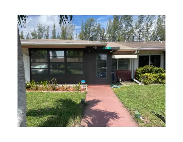 14381 Campanelli DR, Delray Beach, FL 33484