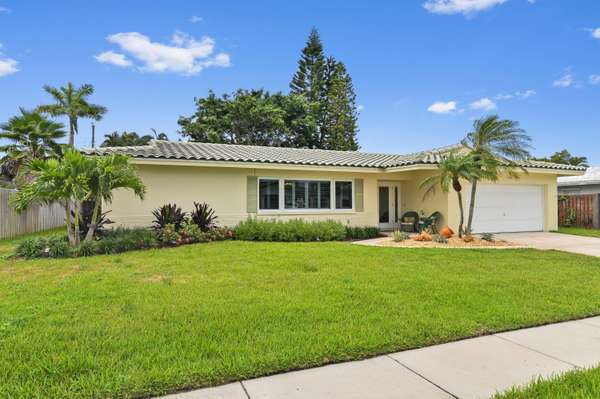 1090 SW 12th ST,  Boca Raton,  FL 33486