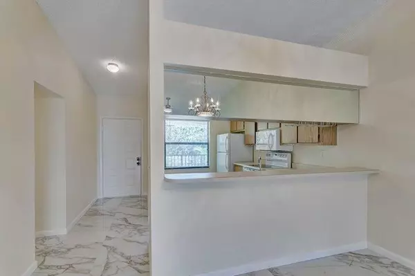 Palm Beach Gardens, FL 33418,401 Sabal Ridge CIR F