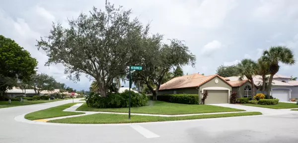 Delray Beach, FL 33446,13579 Weyburne DR