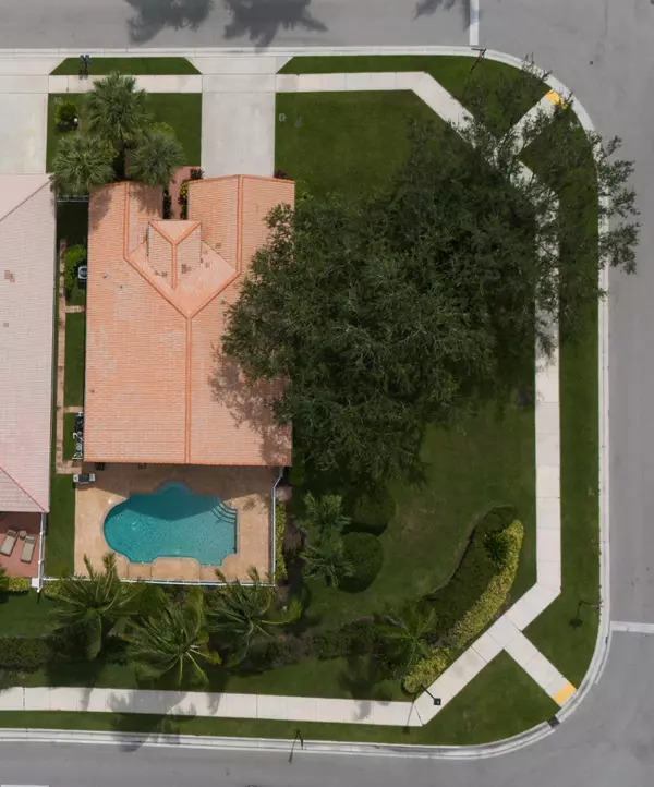 Delray Beach, FL 33446,13579 Weyburne DR