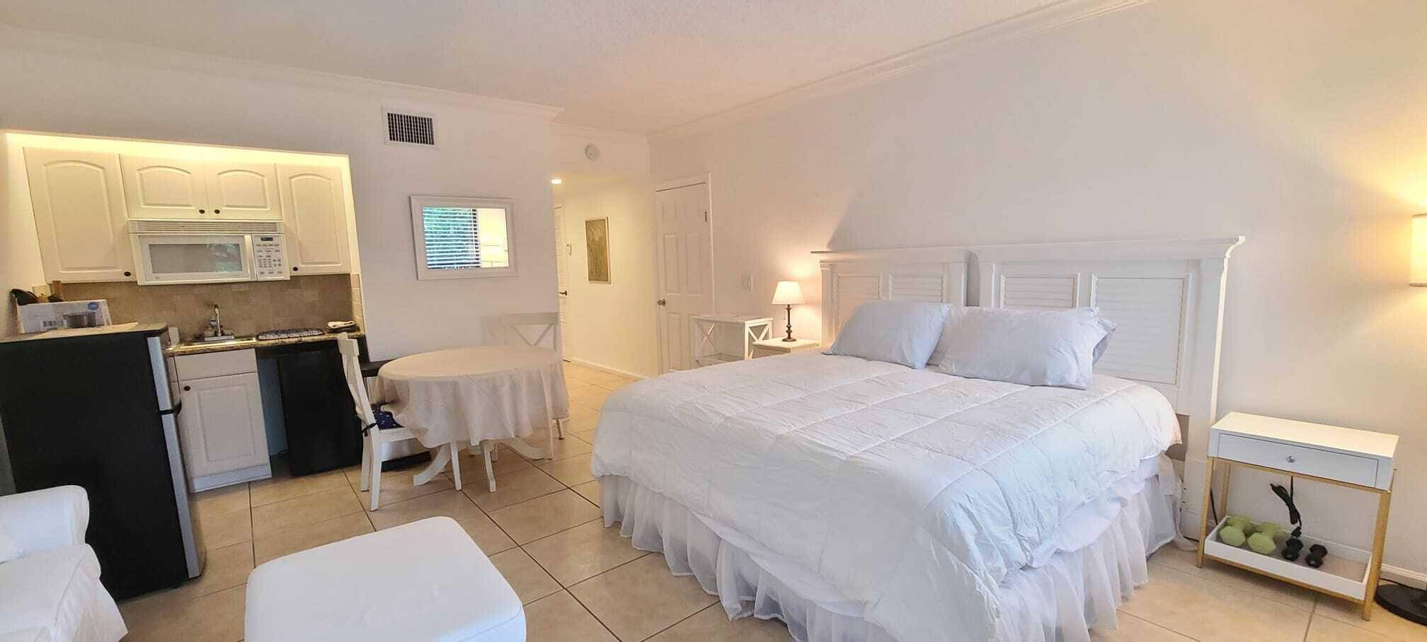 Wellington, FL 33414,11863 Wimbledon CIR 403