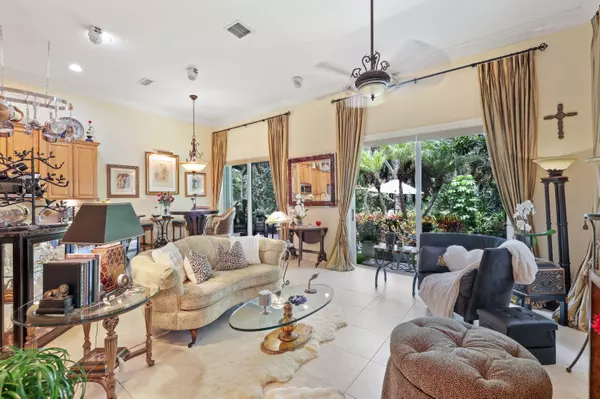 Palm Beach Gardens, FL 33410,974 Mill Creek DR