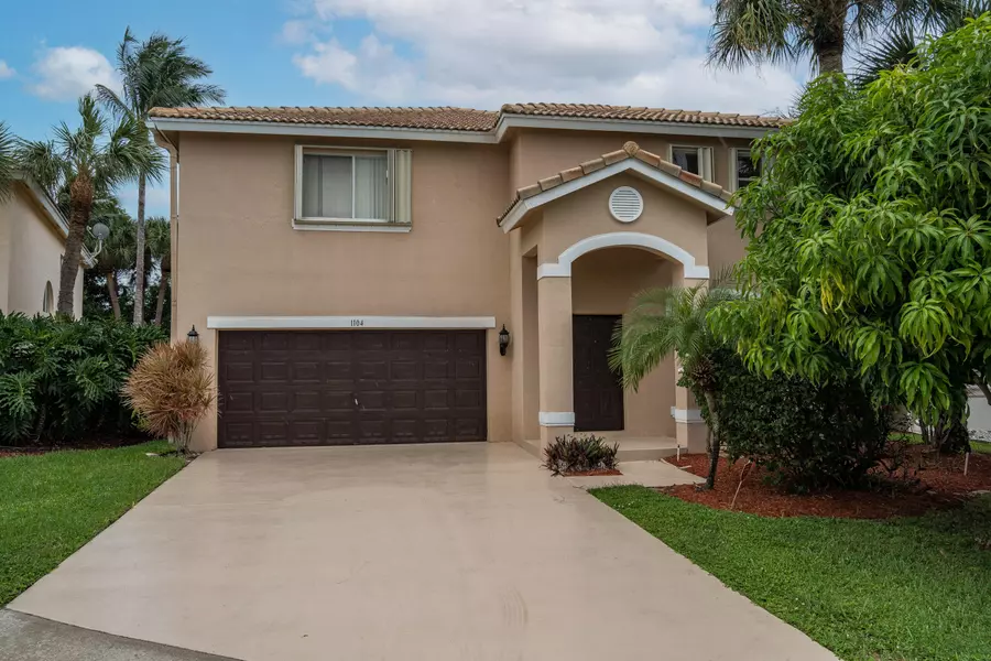 1104 Rialto DR, Boynton Beach, FL 33436