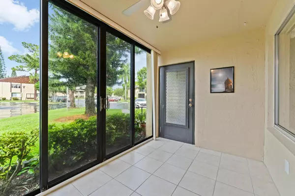 Greenacres, FL 33463,341 Pine Ridge CIR D-1