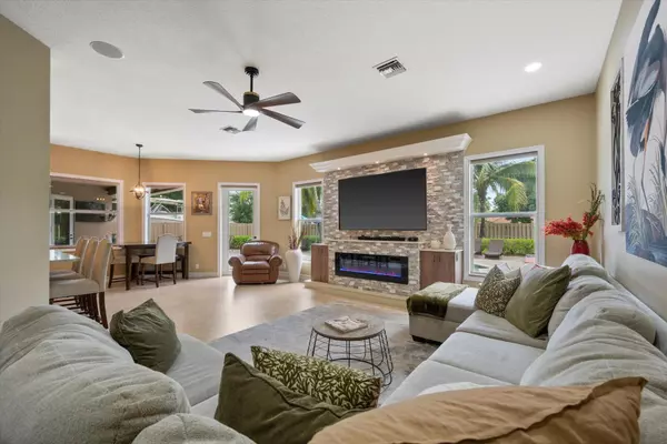 Wellington, FL 33414,13568 Northumberland CIR