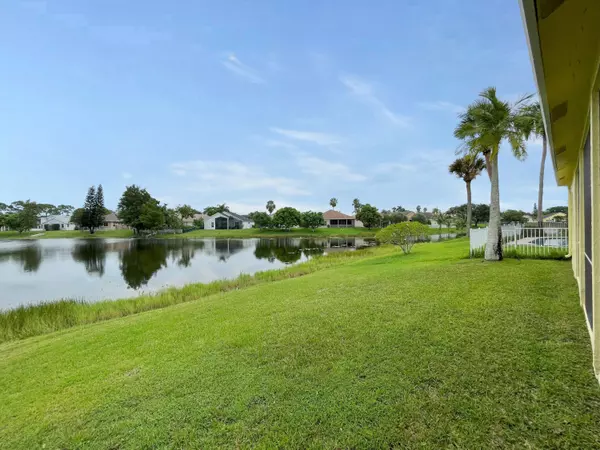 Royal Palm Beach, FL 33411,108 Meadowlands DR