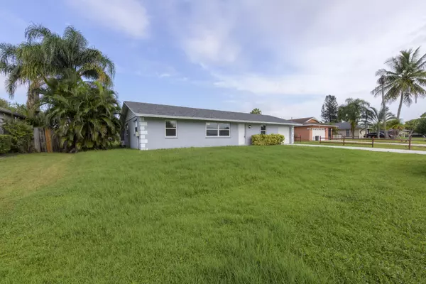 Port Saint Lucie, FL 34984,2458 SW Hinchman ST