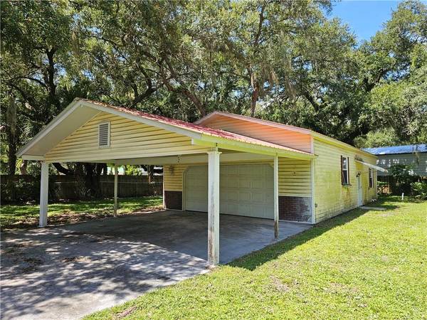 Okeechobee, FL 34974,2428 SW 18th CT