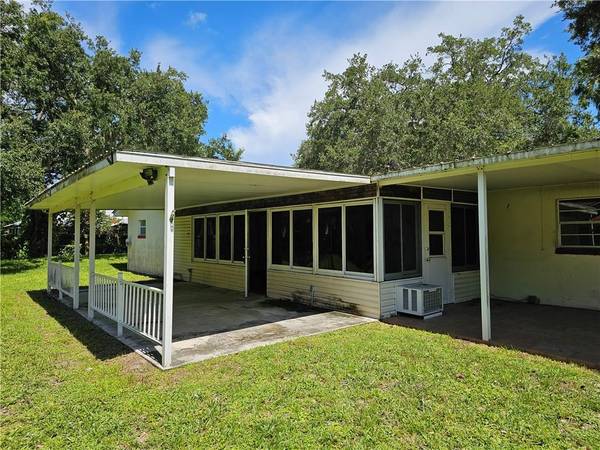 Okeechobee, FL 34974,2428 SW 18th CT