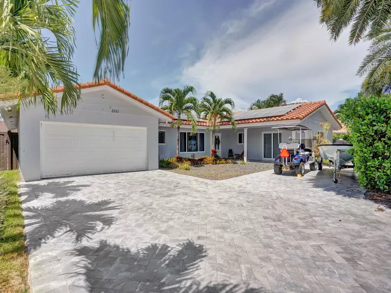 2011 Waters Edge, Lauderdale By The Sea, FL 33062