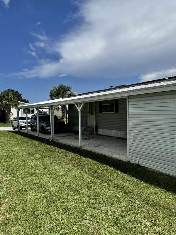 Fort Pierce, FL 34951,6791 Tucan ST