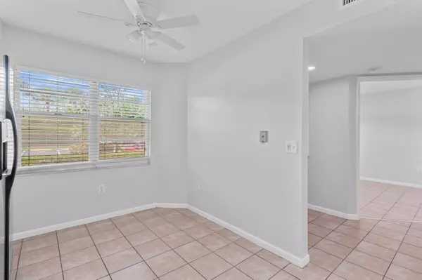 Pembroke Pines, FL 33027,13105 SW 16th CT 112l