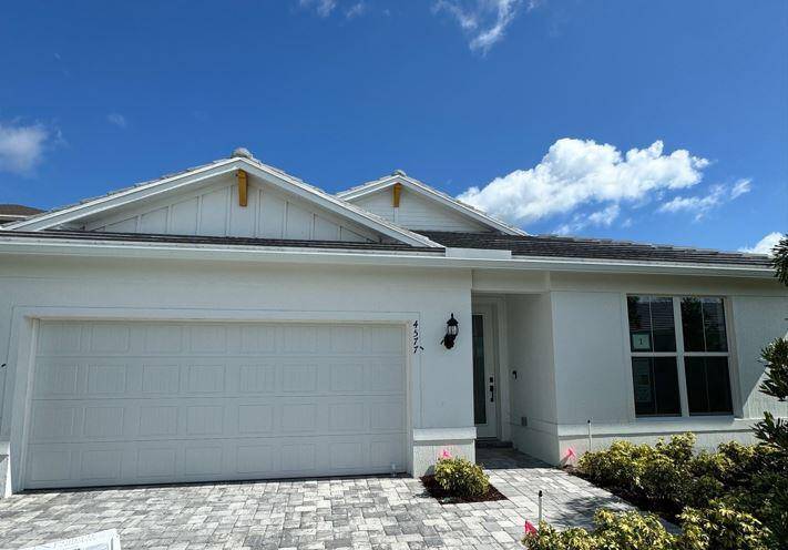 Vero Beach, FL 32967,4577 Nautilus CIR