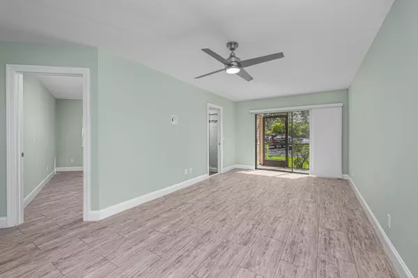 Jensen Beach, FL 34957,2069 NE Collins CIR 7-30