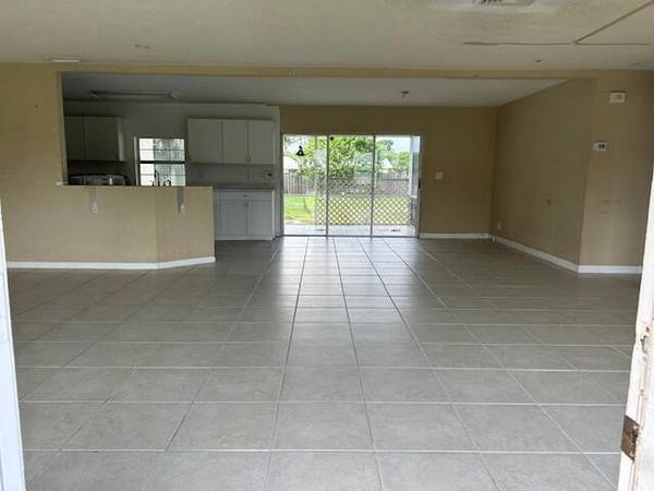 Jensen Beach, FL 34957,1156 NE Terrace WAY