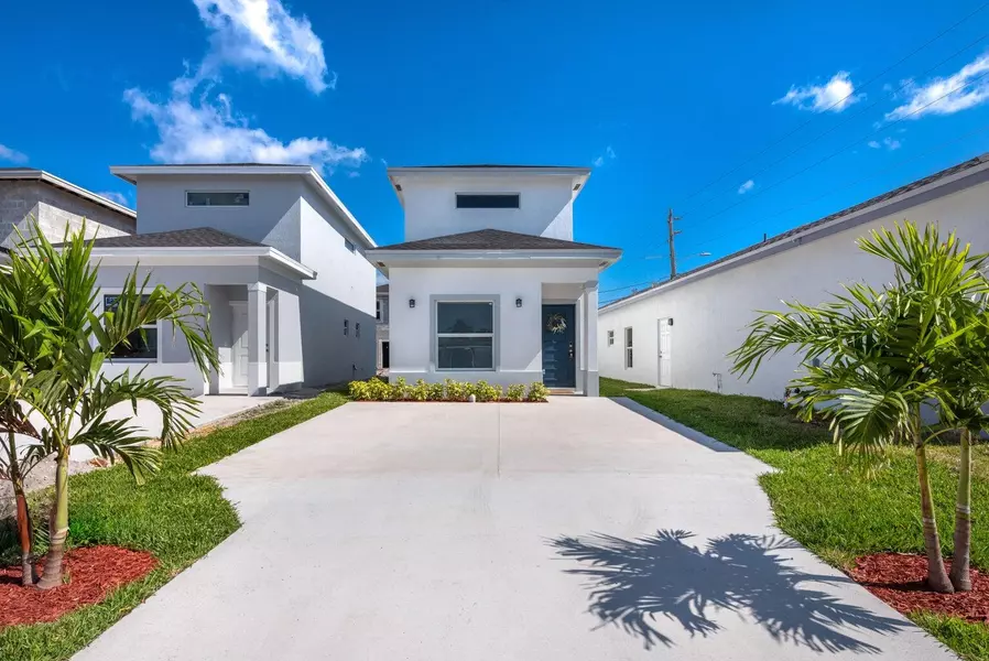 405 NW 12th AVE, Boynton Beach, FL 33435