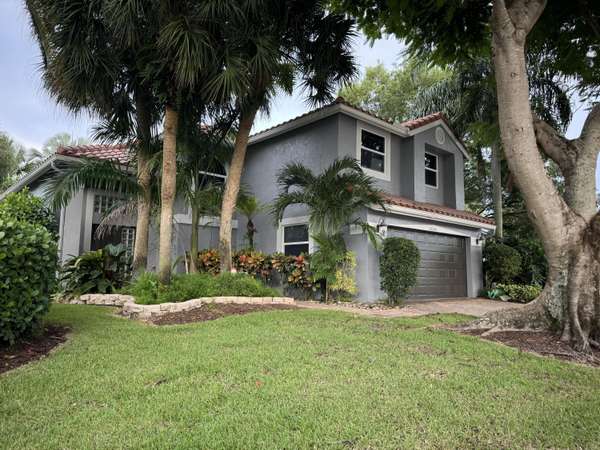 10366 Buena Ventura DR, Boca Raton, FL 33498