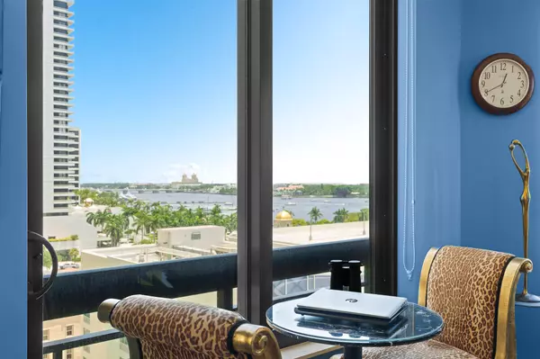 West Palm Beach, FL 33401,801 S Olive AVE 711