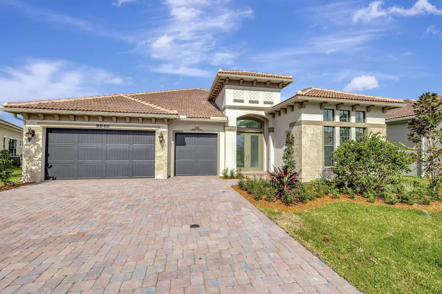 8849 W Bastille CIR, Parkland, FL 33076