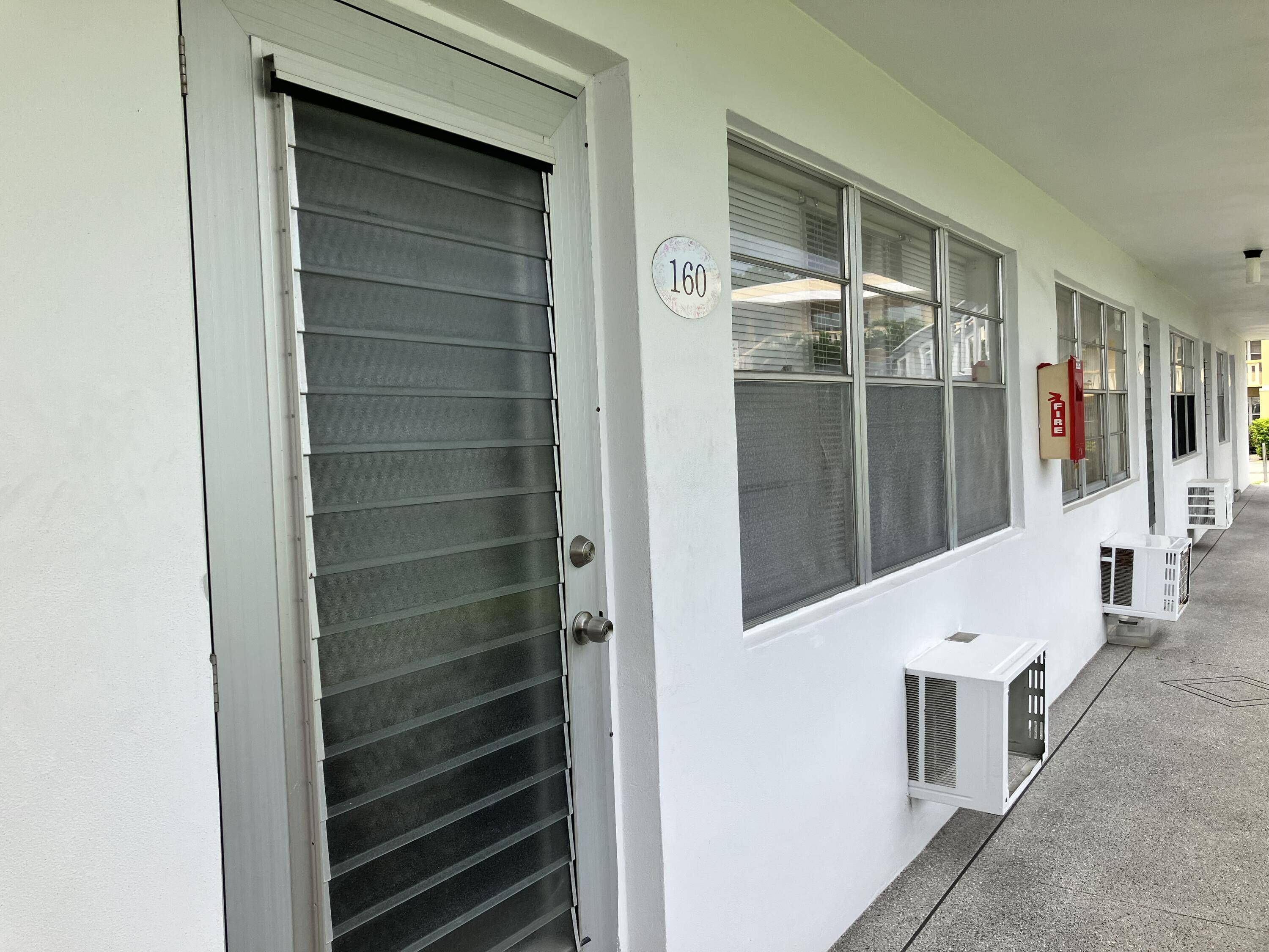 West Palm Beach, FL 33417,160 Andover G