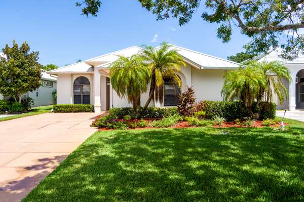 Fort Pierce, FL 34951,9422 Poinciana CT