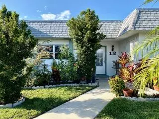 2638 E Gately DR 12, West Palm Beach, FL 33415