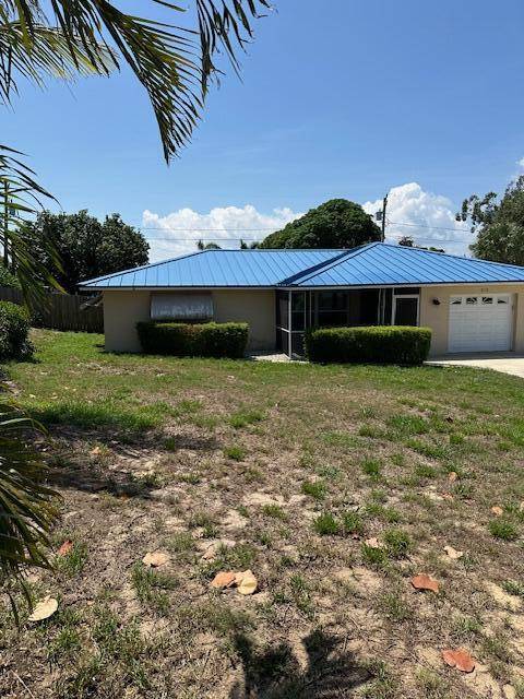 Jensen Beach, FL 34957,2572 NE Mildred ST