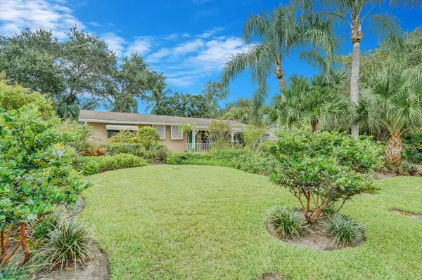 Tequesta, FL 33469,450 Dover RD