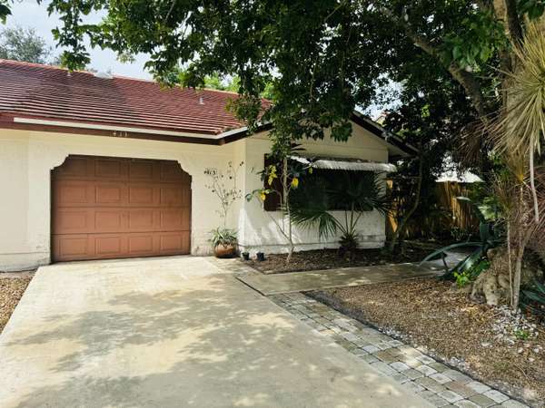 413 NE 38th ST,  Boca Raton,  FL 33431