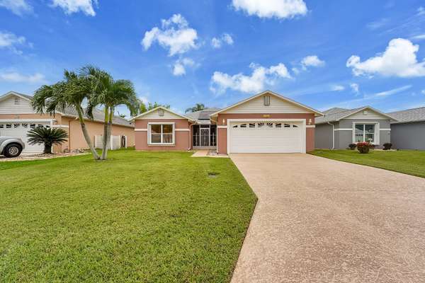 Fort Pierce, FL 34982,6126 Alexandria CIR