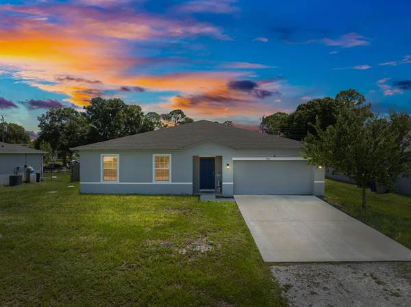 7926 101st CT, Vero Beach, FL 32967