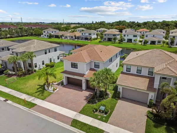 Lake Worth, FL 33463,7182 Estero DR