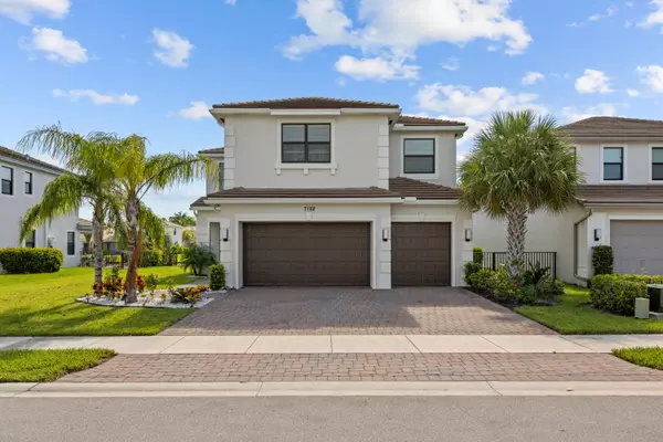 Lake Worth, FL 33463,7182 Estero DR