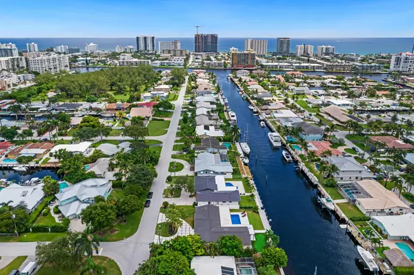 Pompano Beach, FL 33062,2712 NE 12th ST