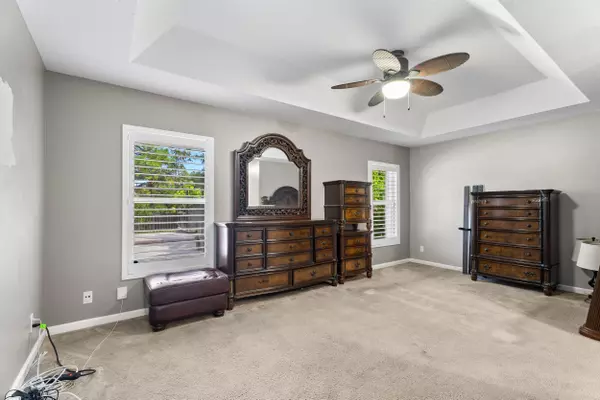 17117 N 46th CT The Acreage, FL 33470