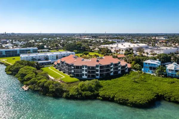 200 Waterway RD 204, Tequesta, FL 33469