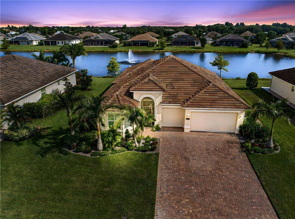 Vero Beach, FL 32968,4836 SW Four Lakes CIR