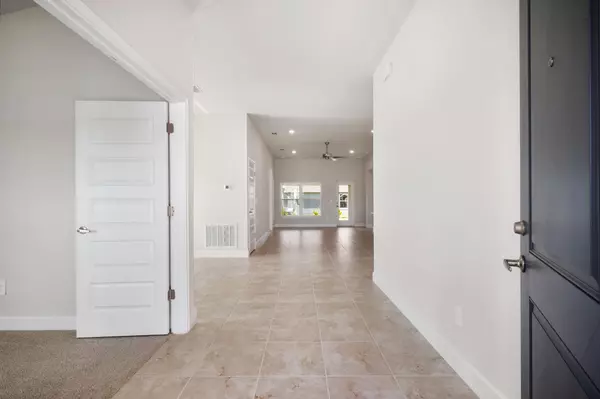 Fort Pierce, FL 34951,5471 Lugo ST