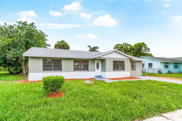 3103 Anderson DR, Fort Pierce, FL 34946