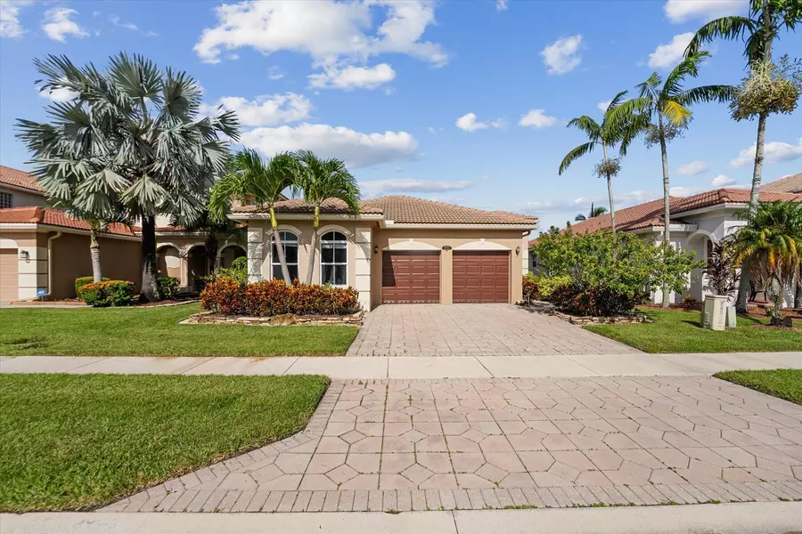 10573 Galleria ST, Wellington, FL 33414