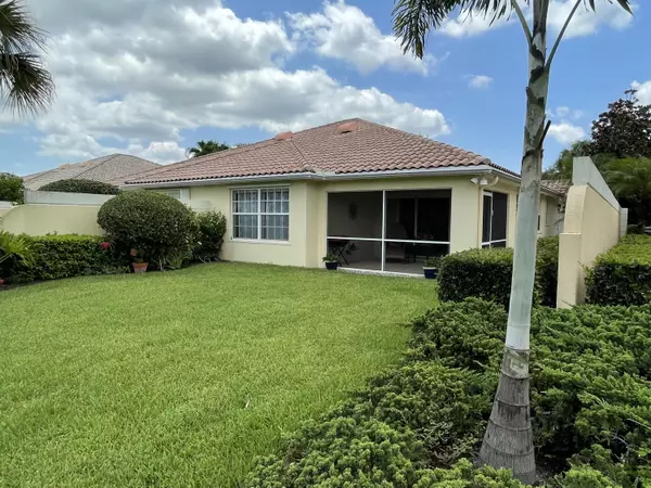 Wellington, FL 33414,8170 St Johns CT