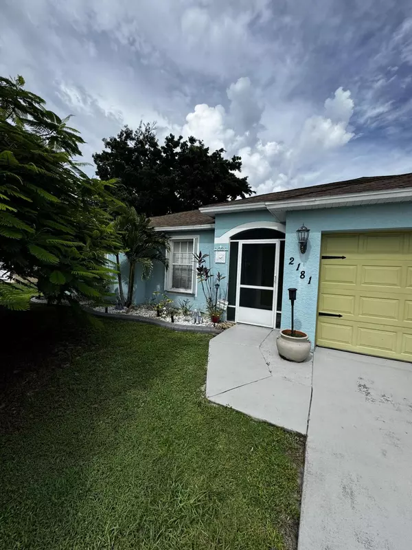 Port Saint Lucie, FL 34984,2181 SW Larchmont LN