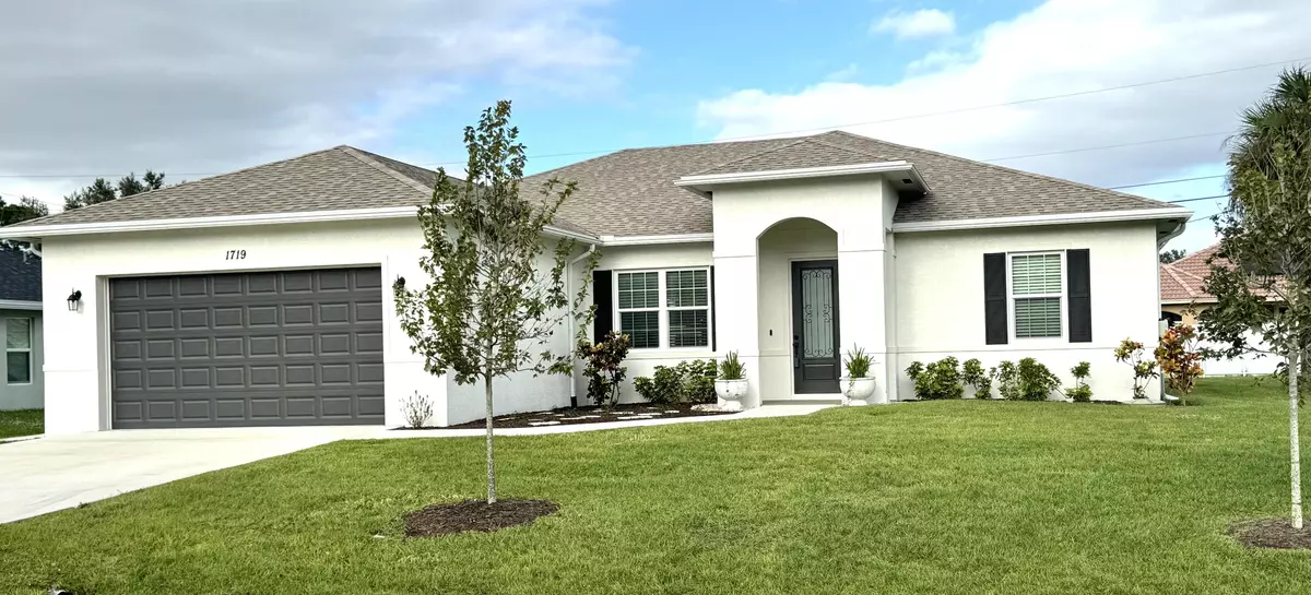 Port Saint Lucie, FL 34953,1719 SW Bradway LN